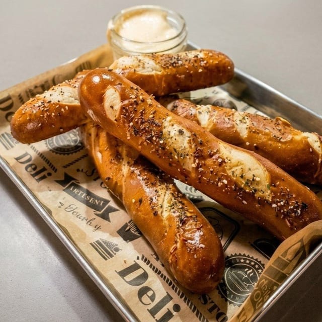 Appetizer-Pretzels Bavarian Sticks.