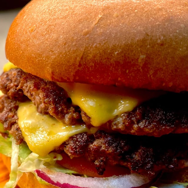 BYO-Burger (Build Your Own).